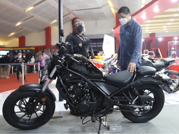 Tampilan Honda Rebel dan CB650R Makin Modern dan Stylish