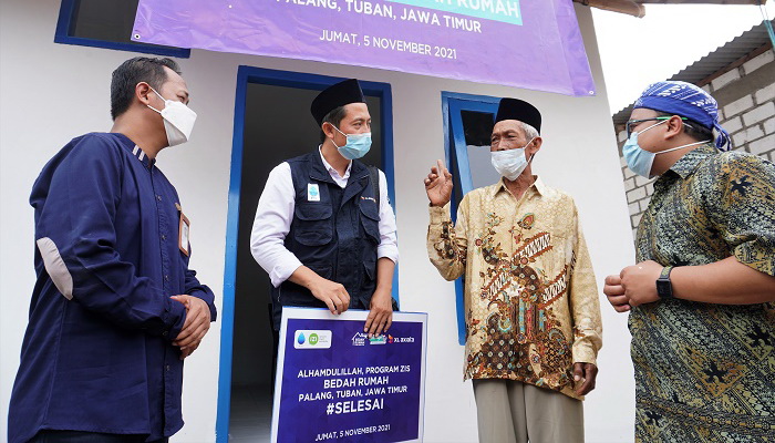 MTXL Dirikan Depo Air Isi Ulang dan Bedah Rumah di Jawa Timur