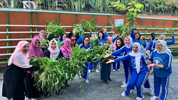 Ciptakan Kawasan Hijau Desa Padangsambian Klod Denpasar, BRI Bantu Urban Farming