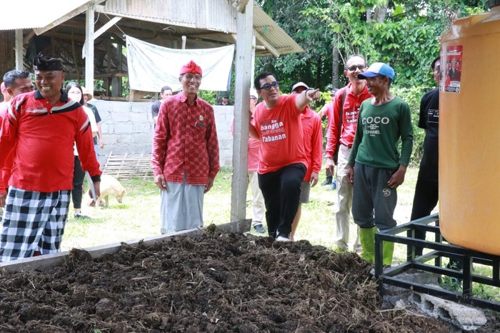 Bungan Desa Ke-45 di Petiga, Bupati Sanjaya Ingin Potensi Agrowisata Tanaman Hias Dioptimalkan