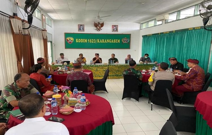 Pimpin Rapat Forkopimda Jelang Pemilu 2024, Bupati Gede Dana Minta Prioritaskan Keamanan