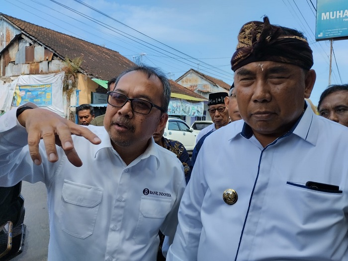 Bupati Jembrana Nengah Tamba Kepala BI Bali Trisno Nugroho