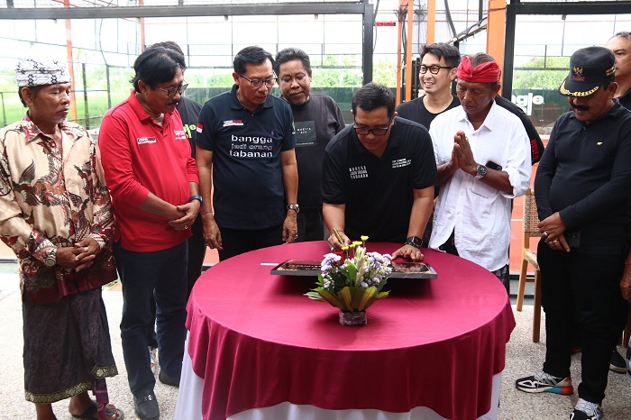 Pertama di Tabanan, Bupati Sanjaya Resmikan Gedung Perdana Olahraga Padel