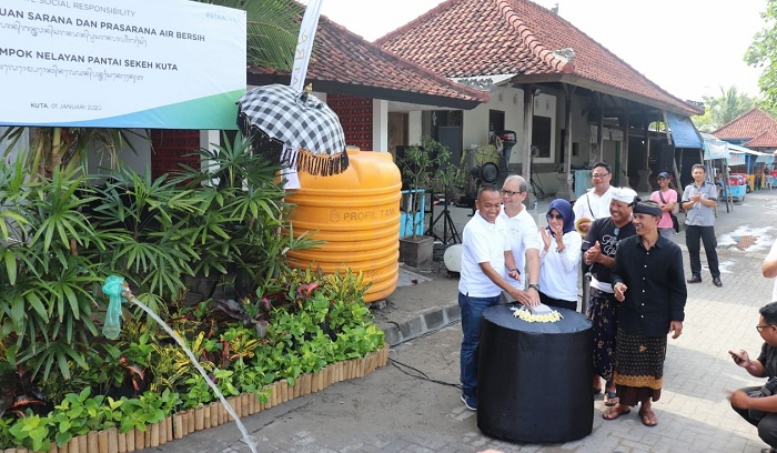 Kelompok Nelayan Pantai Sekeh Kuta Nikmati Air Bersih