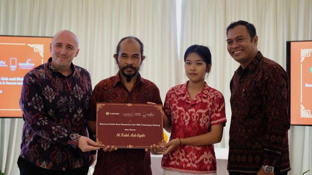 SMK Triatmajaya Badung Rangkul Cross Hotels and Resort Indonesia Tingkatkan Kualitas SDM di Bali