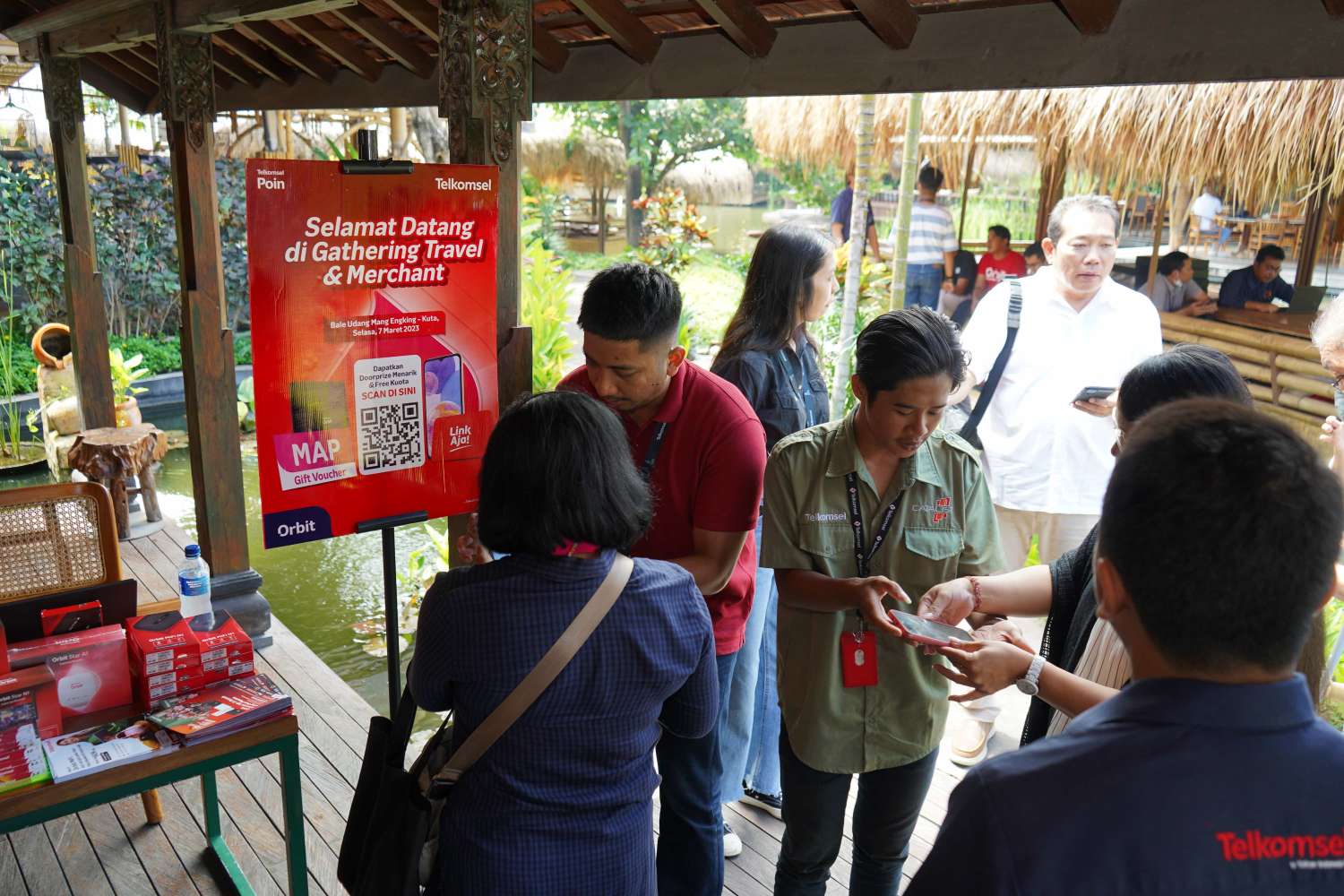 Gathering Merchant Telkomsel POIN, Ajak Pelaku UMKM Bali Melesat dengan Digital