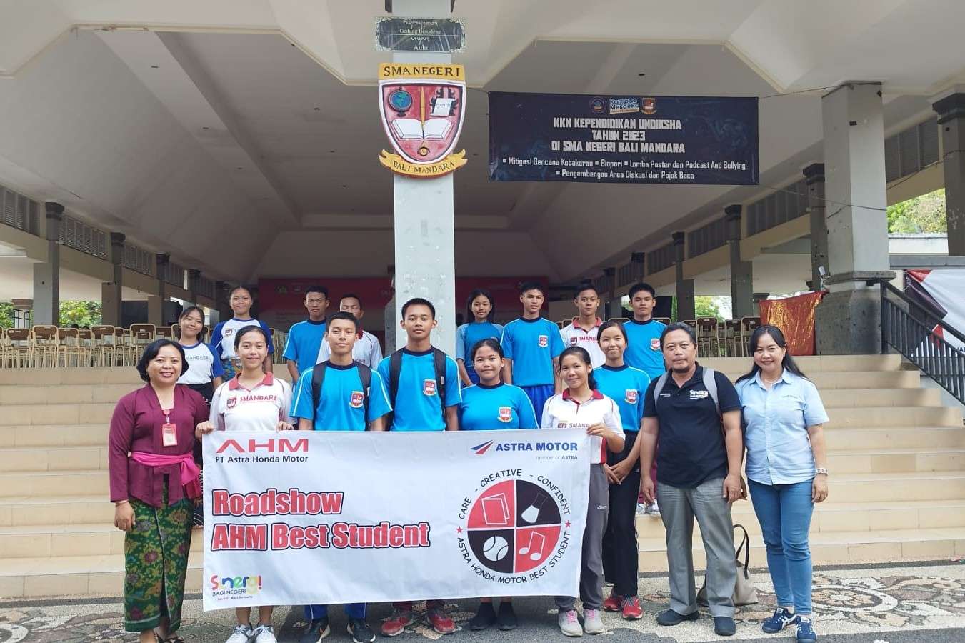 Roadshow ke Sekolah, Astra Motor Bali Sosialisasikan AHM Best Student