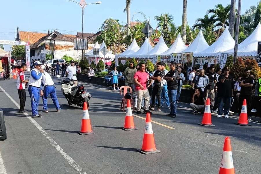 Astra Motor Bali Ajak #Cari_Aman ‘Fun Slalom’ Semarakkan Hari Bhayangkara Ke-77 Tahun