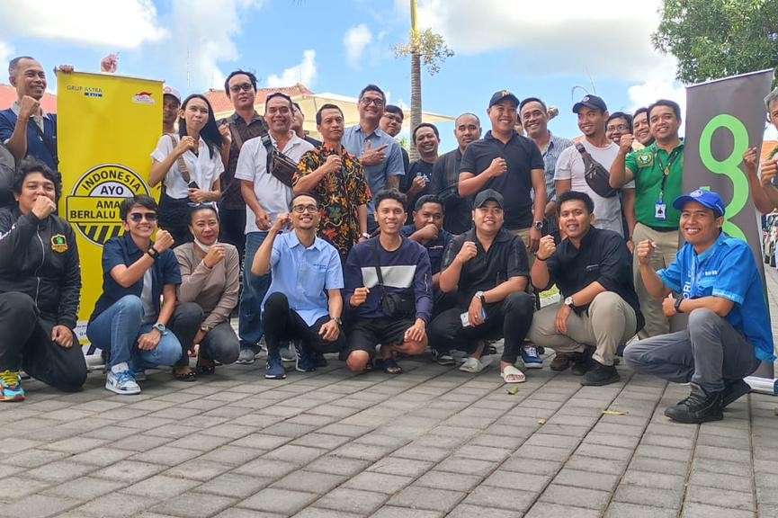 AstraWorld Gandeng Gojek Bali Edukasi Keamanan Berkendara Mitra Gocar