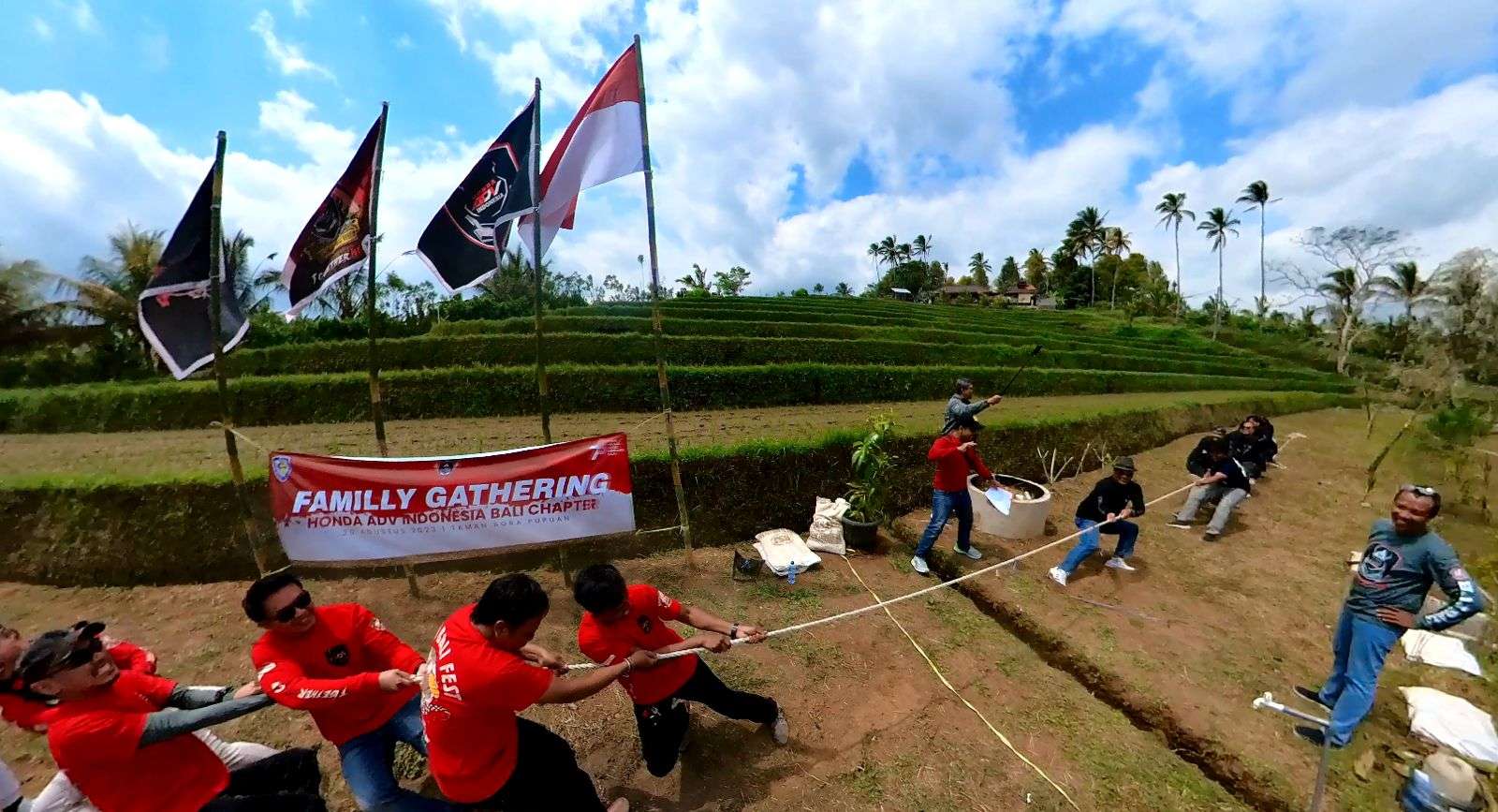 Puluhan Anggota Honda ADV Bali Chapter Semarakkan Touring Kemerdekaan dan Family Gathering