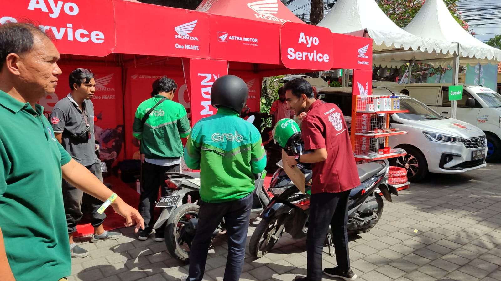 Hajatan Mitra Grab Bali, Astra Motor Berikan Servis Hemat hingga Diskon Spare Part dan Apparel