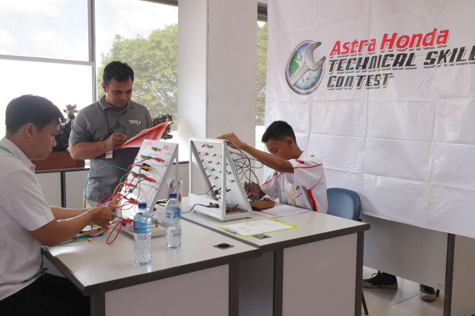 Kontes untuk SMK TBSM, Astra Motor Bali Bentuk Kalibrasi Pengetahuan Siswa Dan Guru
