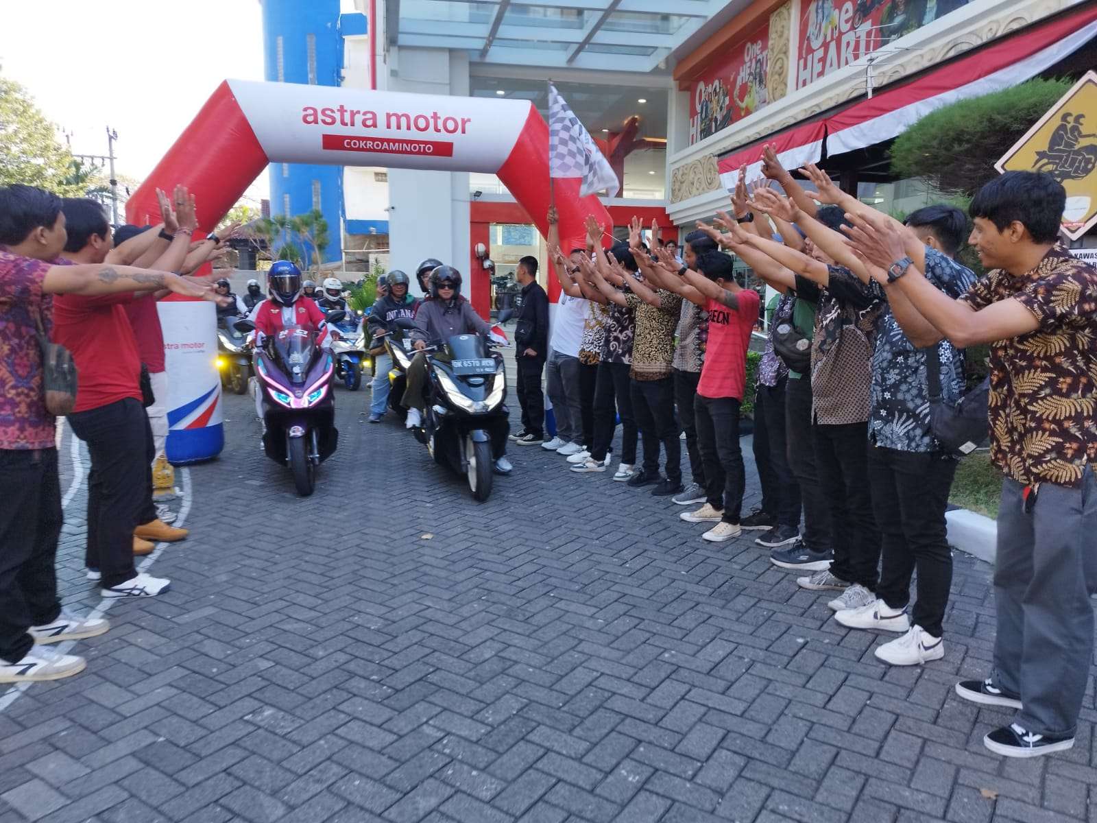 Rayakan Hari Kemerdekaan ala Bikers Honda PCX Bali, Convoy Merdeka Kunjungi Tempat Bersejarah