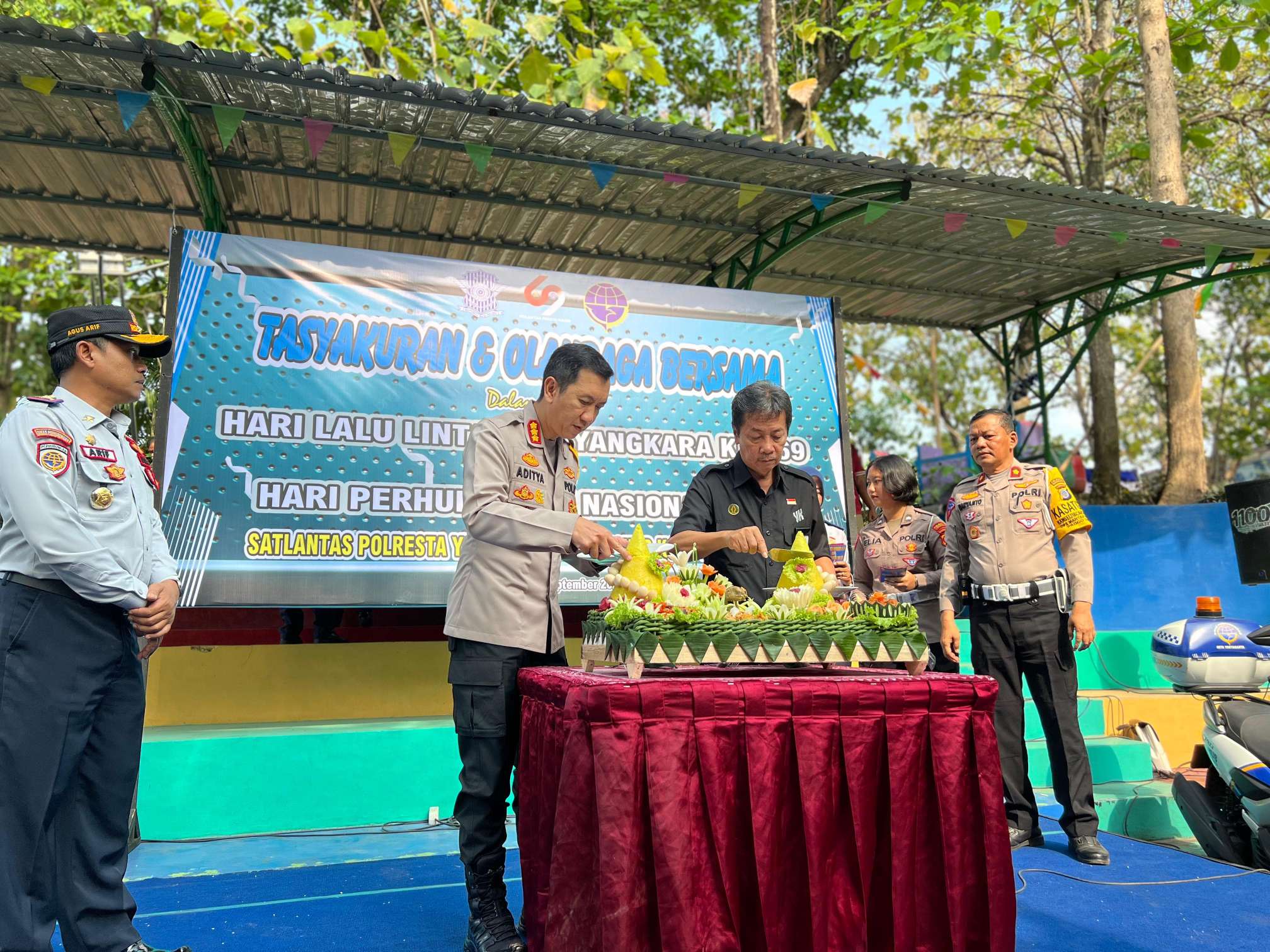 Resmikan Monumen Lalu Lintas, Polresta Yogyakarta Tanamkan Budaya Saing Menghormati Sejak Dini