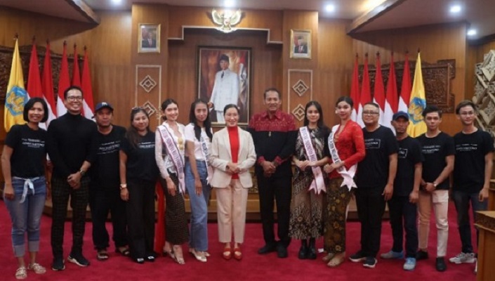 Dekranasda Bali Dukung Langkah Ketut Permata Juliastrid Sari di Grand Final Puteri Indonesia 2024