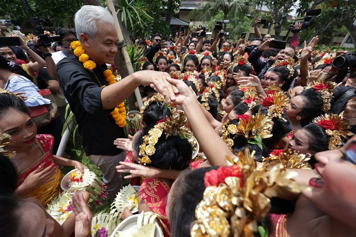 190 Penari Sambut Kedatangan Capres Ganjar Pranowo sebagai Bukti Cinta Warga Bali