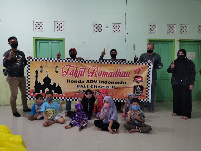 Komunitas HAI Bali Chapter Berbagi Takjil Bersama Anak Yatim