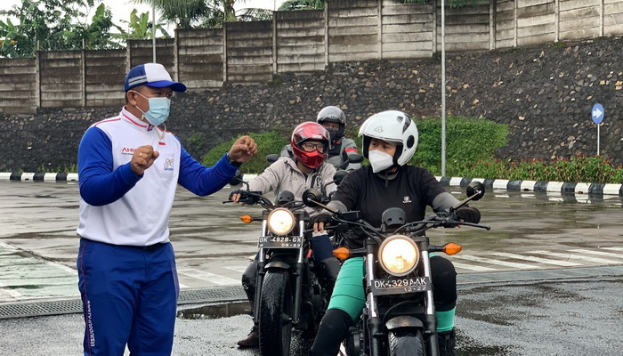 Astra Motor Bekali Pengguna Honda Big Bike Bali ‘Basic Skill’ Keselamatan Berkendara