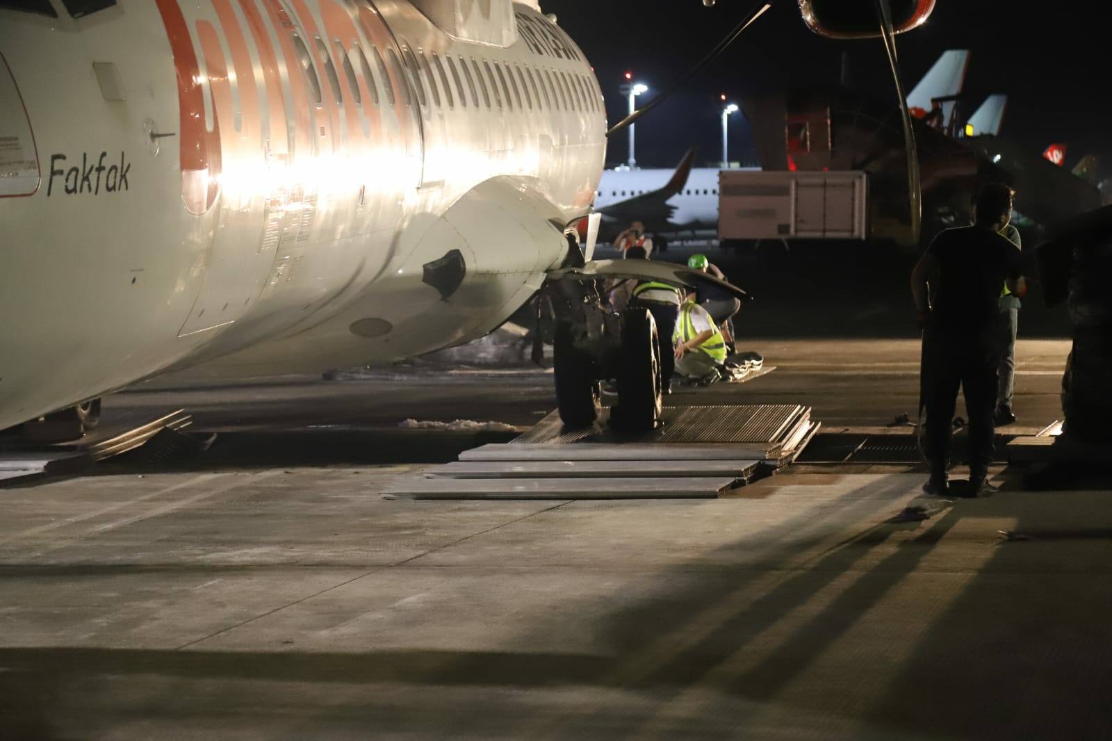 Wings Air Terperosok Saluran Air di Bandara Ngurah Rai, 68 Penumpang Selamat