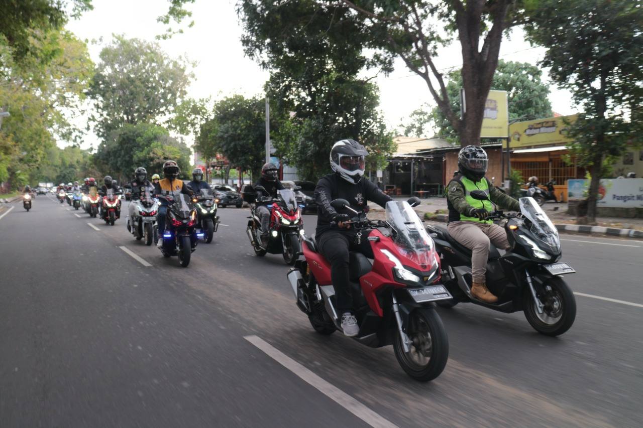 Puluhan Bikers Bali Antusias Test Ride Bersama Si Penjelajah Jalanan Honda ADV160