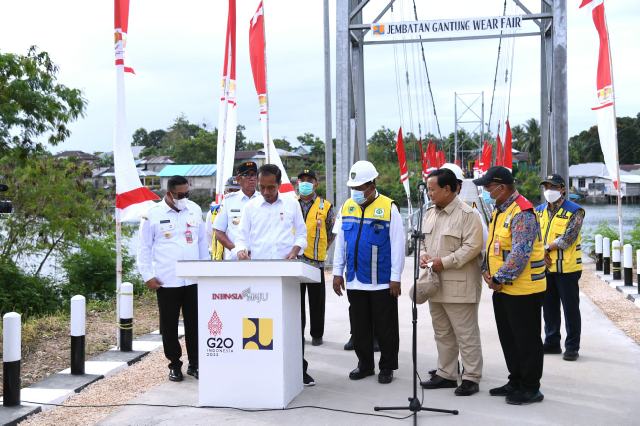 Tidak Hanya Jalan Tol, Presiden Jokowi Sebut Setahun Bangun  200 Jembatan
