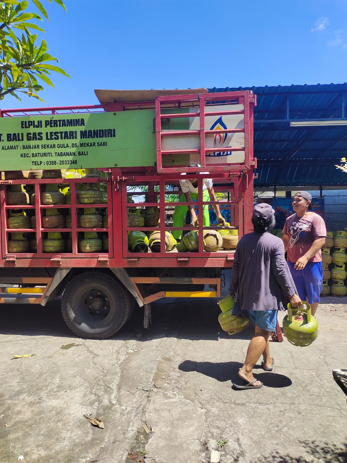 Jelang Idul Adha, Pertamina Patra Niaga Tambah Pasokan 462 Ribu Tabung LPG 3 Kg di Bali