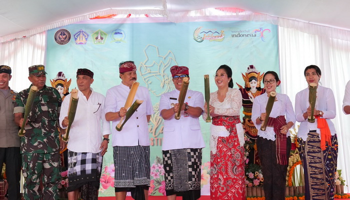 Bupati Tabanan Buka Festival Jatiluwih