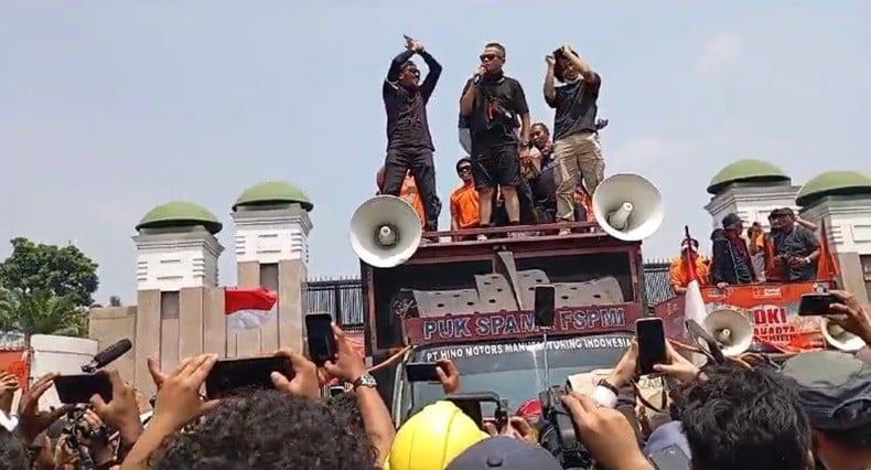 Demo Hari Ini, Massa Terus Berdatangan Desak DPR Patuhi Putusan MK