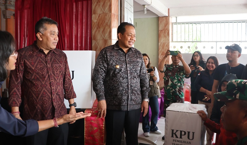 Jelang Pilkada Serentak, Pj. Gubernur Bali Tinjau Sejumlah TPS