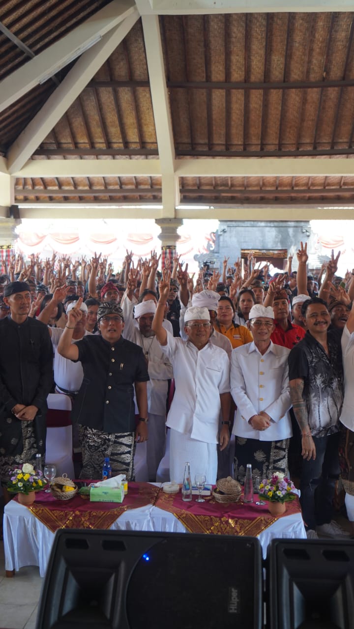 Koster-Giri Komit Bangun Short Cut, Pelebaran Jalan dan Air Bersih di Nusa Penida