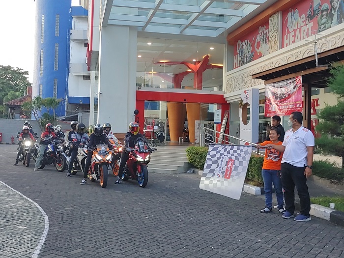 Nobar MXGP, Astra Motor Bali Sembari Ajak Komunitas Honda Berbagi ke Panti Asuhan