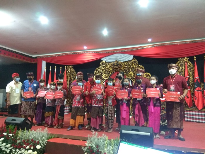 Bumikan Bahasa Bali, PDIP Gelar Lomba Cerdas Cermat Pelajar