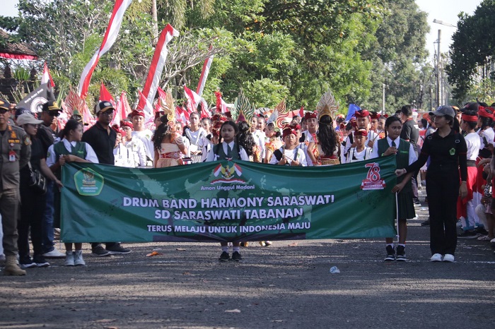 Parade Budaya Semarakkan Perayaan HUT RI ke-78 di Tabanan