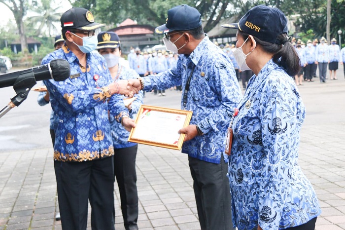 Hari Kesadaran Nasional di Tabanan, ASN Wajib Melayani dan Membantu Masyarakat