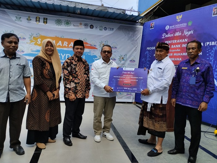 Bank Indonesia Salurkan PSBI Sosial Keagamaan bagi Renovasi Masjid Muhammadiyah Jembrana