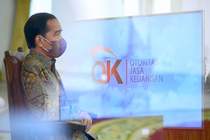 Presiden Jokowi Minta Sektor Riil dan Jasa Keuangan Saling Menguatkan saat Pandemi