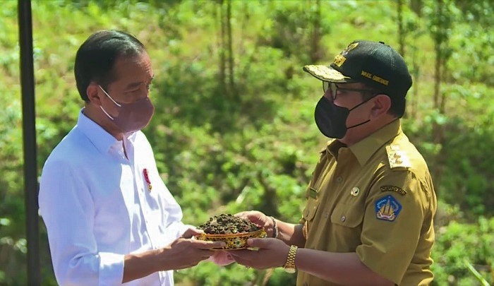 Tanah dan Air Suci Pura di Pejeng Dipersembahkan Bali untuk IKN