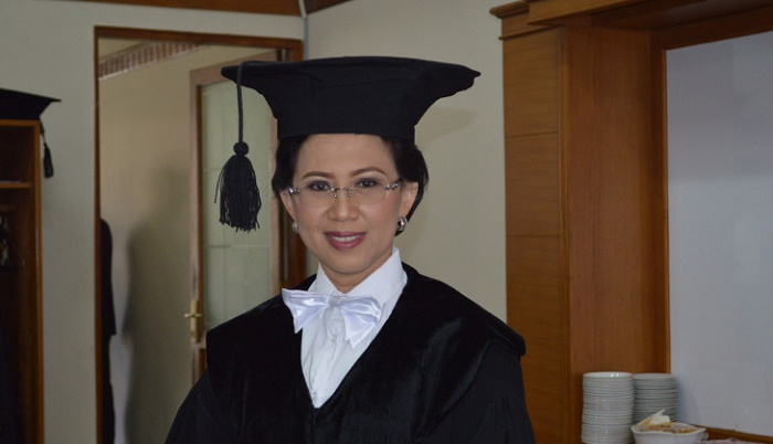 Prof Ova Emilia Satu-Satunya Perempuan Bakal Calon Rektor UGM, Dr Irawadi Tersingkir