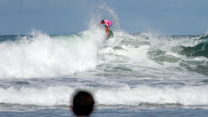 Samudera Indonesia Hadirkan Rip Curl GromSearch di Bali, Kembangkan Kemampuan Peselancar Muda