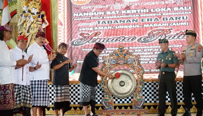 Bupati Tabanan Launching Program Kependudukan Semara Ratih