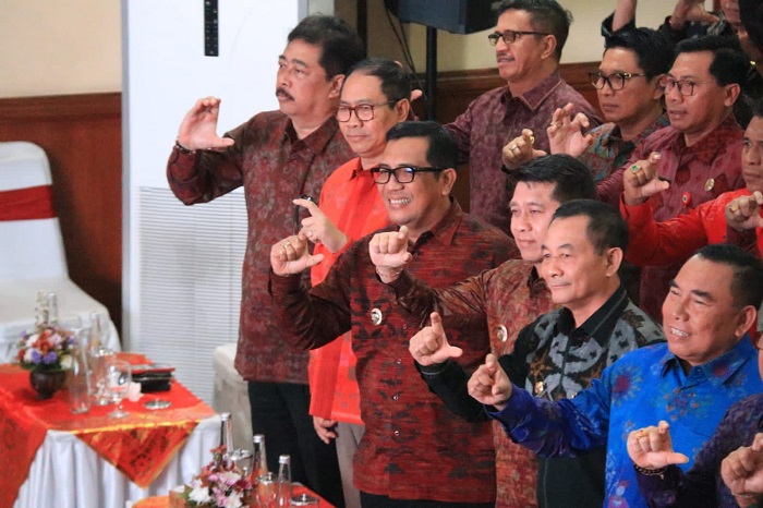 Hadiri Arahan Menpan RB, Bupati Komang Gede Sanjaya Tegaskan Dukung Reformasi Birokrasi