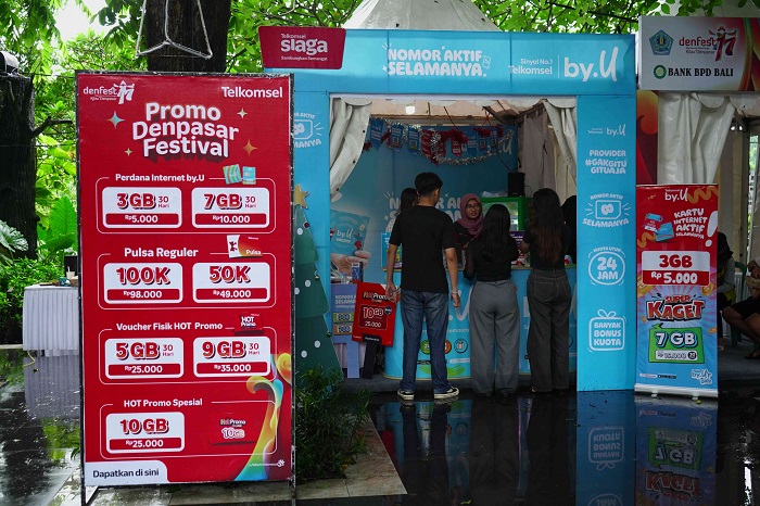 Semarakkan Denpasar Festival ke-17, Komitmen Telkomsel Memperkuat Identitas Budaya Indonesia