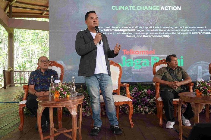 Edukasi Program Telkomsel Jaga Bumi Melalui Mangrove Festival di Bali