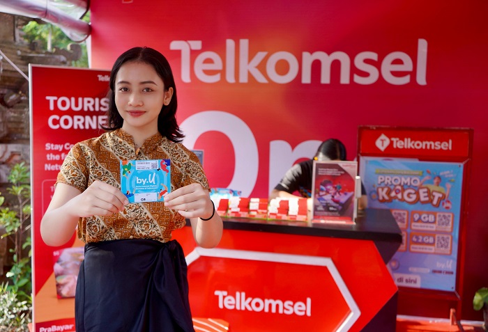 SMKN 1 Denpasar Jalankan Program Sekolah Unggul dengan Layanan Seluler Prabayar Digital Telkomsel