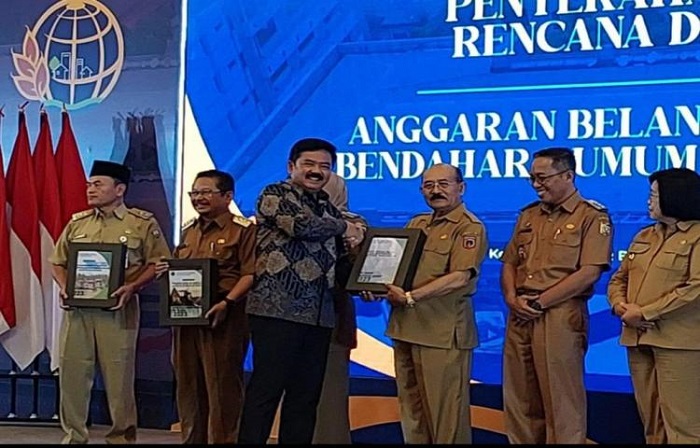 Wabup Artha Dipa Terima Bantuan RDTR untuk Pendorong Investasi di Karangasem