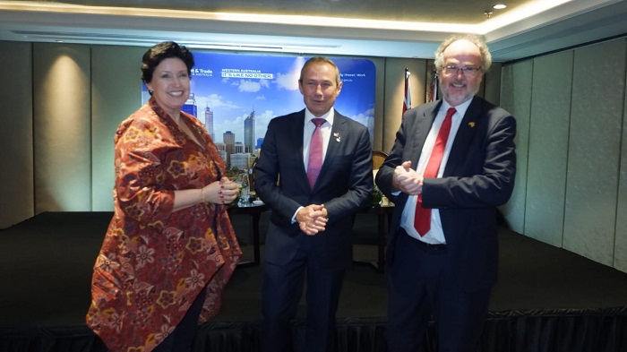 Premier Roger Cook Pimpin 130 Delegasi Bisnis ke Indonesia