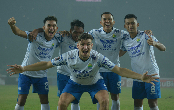 Nick Kuipers Persembahkan Gol untuk Bobotoh Persib