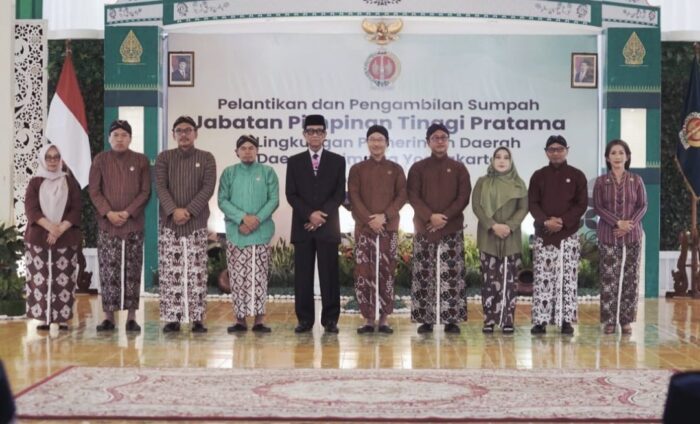 Sri Sultan Ingatkan Pejabat Baru Pemda DIY: Kewibawaan Lahir dari Kerja Nyata, Bukan Kursi Kekuasaan