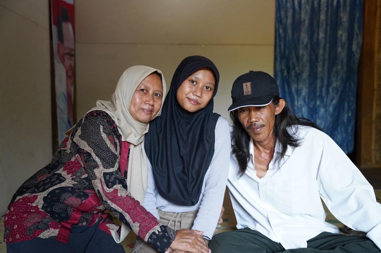 Kisah Fecia Laura: Anak Buruh Tani yang Buktikan Mimpi Kuliah di UGM Tak Butuh Biaya Mahal