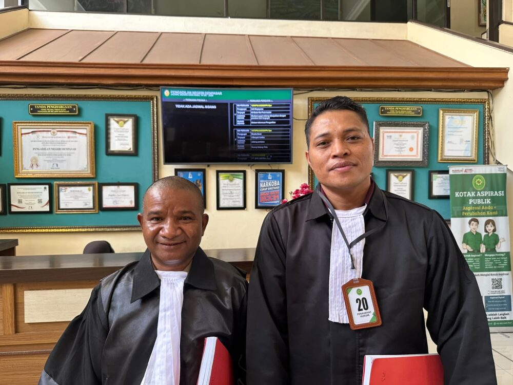 Pembacaan Tuntutan Kasus Narkotika Terdakwa RU Ditunda Dua Pekan, Tim Hukum Optimistis Perjuangkan Rehabilitasi